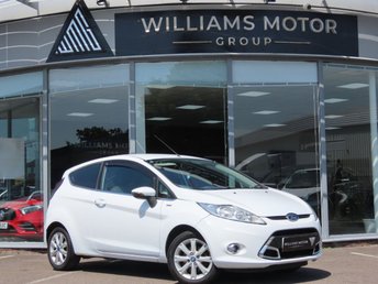 2011 FORD FIESTA