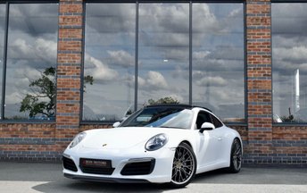 2016 PORSCHE 911