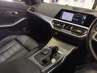 USED 2022 22 BMW 3 SERIES 2.0 330e 12kWh M Sport Saloon 4dr Petrol Plug-in Hybrid Auto Euro 6 (s/s) (292 ps) 