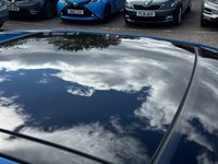 USED 2016 16 SKODA OCTAVIA 2.0 TDI vRS Hatchback 5dr Diesel Manual Euro 6 (s/s) (SNav) (184 ps)SUNROOF Navigation, Electric sunroof, Rear PDC