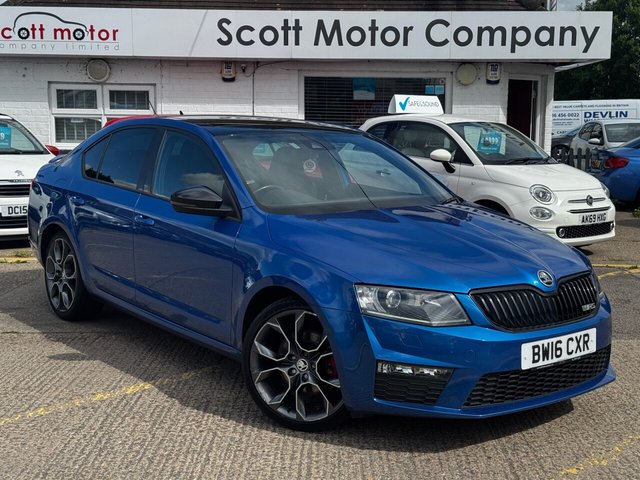 View our Skoda Octavia 2.0 TDI vRS Hatchback 5dr Diesel Manual Euro 6 (s/s) (SNav) (184 ps)SUNROOF
