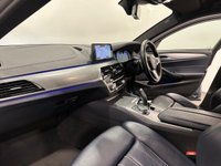 USED 2017 67 BMW 5 SERIES 3.0 530d M Sport Saloon 4dr Diesel Auto xDrive Euro 6 (s/s) (265 ps) Hosting a very generous specification with factory options of &pound;7895 , Head Up Display, Variable Damper Control, Full Dakota Leather, Harmon / Kardon Audio . Apple Carplay Preparation