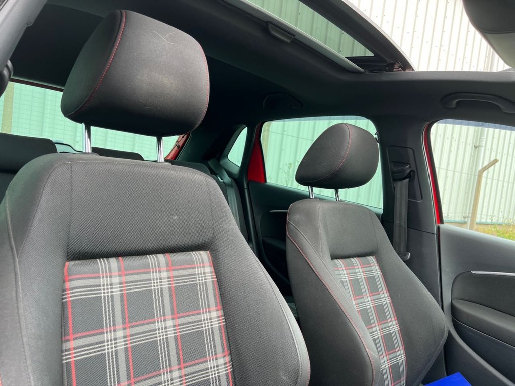 USED 2015 15 VOLKSWAGEN POLO 1.8 TSI BlueMotion Tech GTI Hatchback 5dr Petrol Manual Euro 6 (s/s) (192 ps) *PANORAMIC SUNROOF*