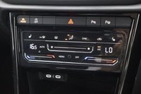 USED 2023 73 VOLKSWAGEN T-ROC 1.5 TSI R-Line 5dr (APPLE CARPLAY, CRUISE, PRIVACY) 