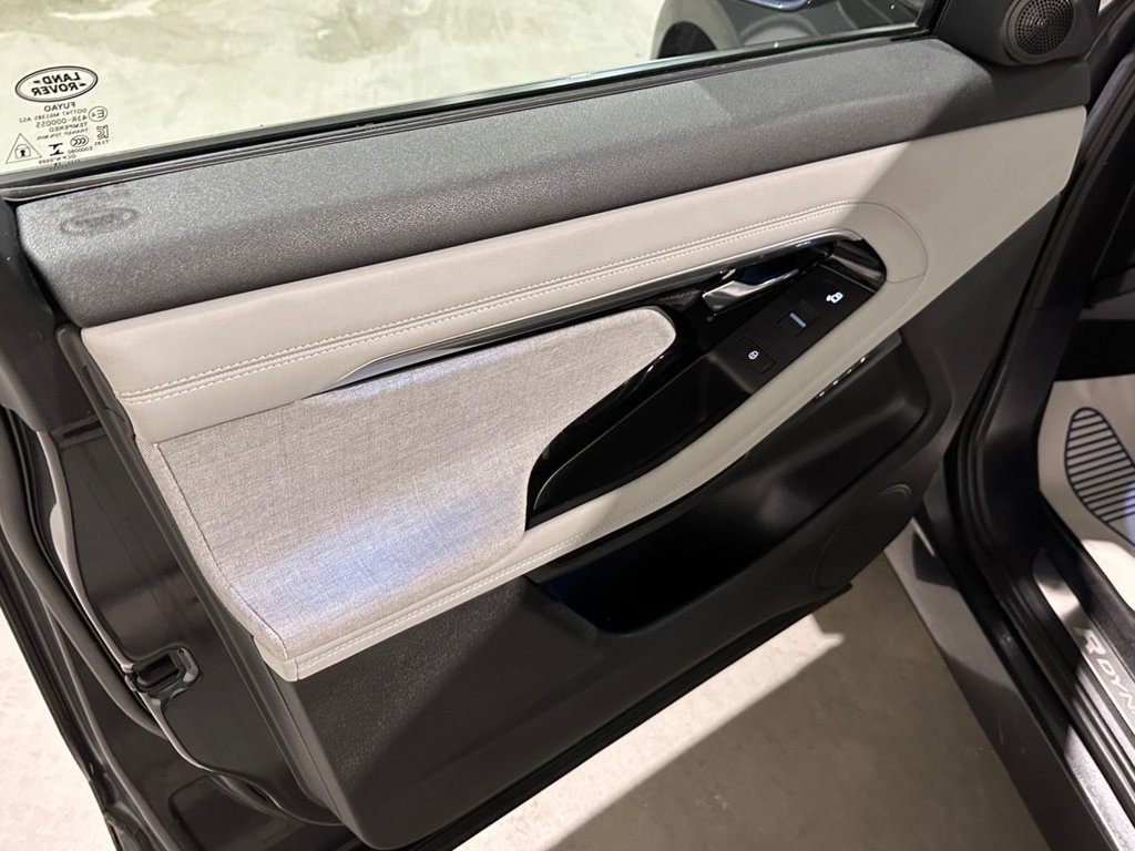 USED 2019 69 LAND ROVER RANGE ROVER EVOQUE 2.0 D180 R-Dynamic SE SUV 5dr Diesel Auto 4WD Euro 6 (s/s) (180 ps) 