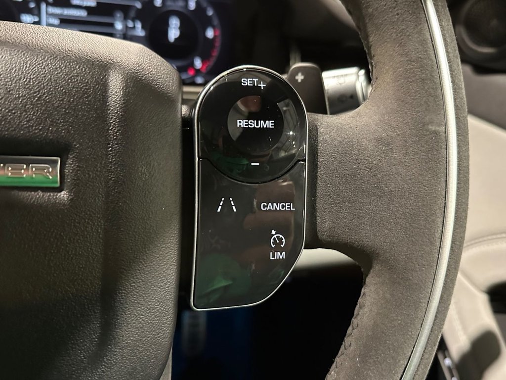 USED 2019 69 LAND ROVER RANGE ROVER EVOQUE 2.0 D180 R-Dynamic SE SUV 5dr Diesel Auto 4WD Euro 6 (s/s) (180 ps) 