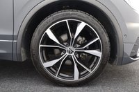 USED 2023 23 VOLKSWAGEN TIGUAN 2.0 TDI R-Line 5dr DSG (APPLE CAR PLAY, HEATED SEATS) 