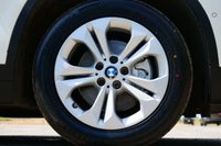 USED 2020 20 BMW X1 1.5 18i SE SUV 5dr Petrol DCT sDrive Euro 6 (s/s) (140 ps) ALPINE WHITE PAINTWORK + CARPLAY + SUNROOF + HEATED SEATS