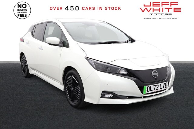 View our NISSAN LEAF