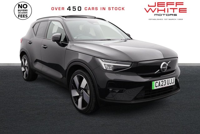 View our VOLVO XC40