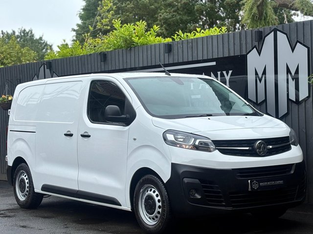 2022 VAUXHALL VIVARO