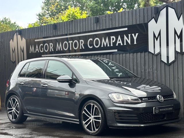 View our VOLKSWAGEN GOLF