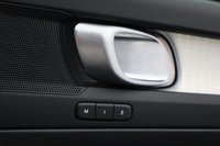 USED 2023 72 VOLVO XC40 2.0 B3 MHEV Plus Dark 5dr DCT Auto  