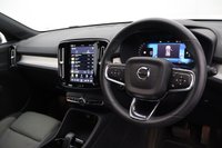 USED 2023 72 VOLVO XC40 2.0 B3 MHEV Plus Dark 5dr DCT Auto  