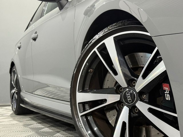 View our AUDI RS3