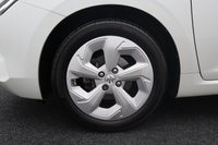 USED 2024 24 SUZUKI SWIFT 1.2 MHEV Motion 5dr (APPLE CAR PLAY, REV CAMERA) 