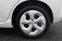 USED 2024 24 SUZUKI SWIFT 1.2 MHEV Motion 5dr (APPLE CAR PLAY, REV CAMERA) 