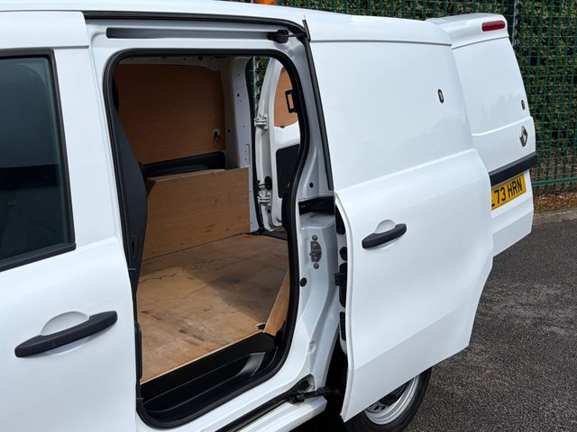 View our RENAULT KANGOO