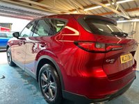 USED 2023 23 MAZDA CX-60 2.5 e-SKYACTIV 17.8kWh Exclusive-Line SUV 5dr Petrol Plug-in Hybrid Auto 4WD Euro 6 (327 ps)+1 FORMER KEEPER+HISTORY+ALLOYS+2 CABLES+POWER BOOT+BLUETOOTH+MEDIA+NAV+HEATED LEATHER SEATS+PARK CONTROL WITH CAMERA+HEADS UP DISPLAY+CRUISE+ 1 FORMER KEEPER+HISTORY+ALLOYS+2 CABLES+POWER BOOT+BLUETOOTH+MEDIA+NAV+HEATED LEATHER SEATS+PARK CONTROL WITH CAMERA+HEADS UP DISPLAY+CRUISE+HPI CLEAR