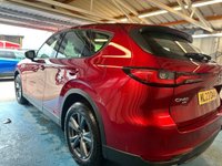 USED 2023 23 MAZDA CX-60 2.5 e-SKYACTIV 17.8kWh Exclusive-Line SUV 5dr Petrol Plug-in Hybrid Auto 4WD Euro 6 (327 ps)+1 FORMER KEEPER+HISTORY+ALLOYS+2 CABLES+POWER BOOT+BLUETOOTH+MEDIA+NAV+HEATED LEATHER SEATS+PARK CONTROL WITH CAMERA+HEADS UP DISPLAY+CRUISE+ 1 FORMER KEEPER+HISTORY+ALLOYS+2 CABLES+POWER BOOT+BLUETOOTH+MEDIA+NAV+HEATED LEATHER SEATS+PARK CONTROL WITH CAMERA+HEADS UP DISPLAY+CRUISE+HPI CLEAR