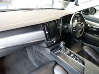 USED 2020 20 VOLVO V90 2.0 T4 Momentum Plus Estate 5dr Petrol Auto Euro 6 (s/s) (190 ps) EXCEPTIONAL QUALITY VOLVO - 1 OWNER FROM NEW, COMES WITH A FULL VOLVO MAIN DEALER SERVICE HISTORY + VIRTUAL COCKPIT DIGITAL DASH DISPLAY + SATELLITE NAVIGATION + REAR VIEW CAMERA + BLUETOOTH PHONE AND MEDIA CONNECTIVITY + IN CAR ENTERTAINMENT WITH TOUCH SCREEN MEDIA DISPLAY + APPS CONTROL / WIFI NETWORK + AUTOMATIC LED HEADLIGHTS + DAB DIGITAL RADIO + DUAL ZONE CLIMATE CONTROL AIR CONDITIONING WITH TOUCH SCREEN DISPLAY + SELECTABLE DRIVING MODES + LANE ASSIST + FRONT AND REAR PARKING SENSORS + E
