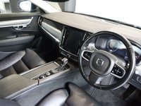 USED 2020 20 VOLVO V90 2.0 T4 Momentum Plus Estate 5dr Petrol Auto Euro 6 (s/s) (190 ps) EXCEPTIONAL QUALITY VOLVO - 1 OWNER FROM NEW, COMES WITH A FULL VOLVO MAIN DEALER SERVICE HISTORY + VIRTUAL COCKPIT DIGITAL DASH DISPLAY + SATELLITE NAVIGATION + REAR VIEW CAMERA + BLUETOOTH PHONE AND MEDIA CONNECTIVITY + IN CAR ENTERTAINMENT WITH TOUCH SCREEN MEDIA DISPLAY + APPS CONTROL / WIFI NETWORK + AUTOMATIC LED HEADLIGHTS + DAB DIGITAL RADIO + DUAL ZONE CLIMATE CONTROL AIR CONDITIONING WITH TOUCH SCREEN DISPLAY + SELECTABLE DRIVING MODES + LANE ASSIST + FRONT AND REAR PARKING SENSORS + E