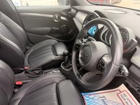 USED 2022 22 MINI HATCH 1.5 Cooper Exclusive Hatchback 5dr Petrol Manual Euro 6 (s/s) (136 ps) 