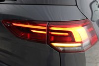 USED 2022 72 VOLKSWAGEN GOLF 1.5 eTSI MHEV R-Line Hatchback 5dr Petrol Hybrid DSG Euro 6 (s/s) (150 ps) 1 OWNER, SATNAV, CAR PLAY