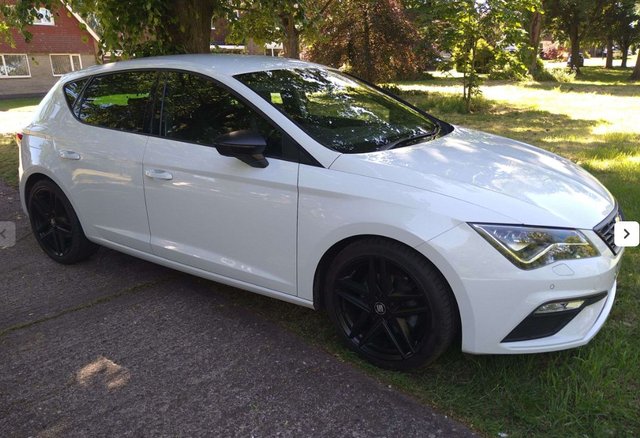 View our SEAT LEON