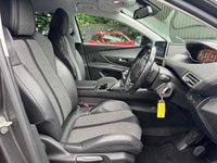 USED 2018 68 PEUGEOT 5008 1.5 BlueHDi Allure SUV 5dr Diesel Manual Euro 6 (s/s) (130 ps) PEUGEOT SERVICE HISTORY + 7 SEATER + NAV + CARPLAY
