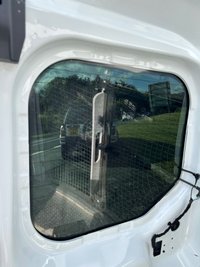USED 2020 69 FORD TRANSIT CONNECT DOG VAN 1.5 240 EcoBlue Leader Panel Van 5dr Diesel Manual L2 Euro 6 (s/s) (100 ps) 