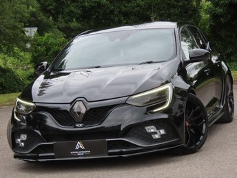 View our RENAULT MEGANE