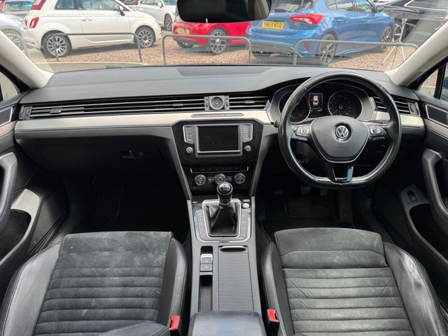 View our VOLKSWAGEN PASSAT
