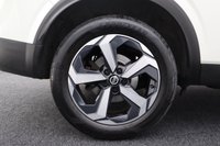 USED 2022 22 NISSAN QASHQAI 1.3 DIG-T MHEV N-Connecta 5dr XTRON (PAN ROOF) 