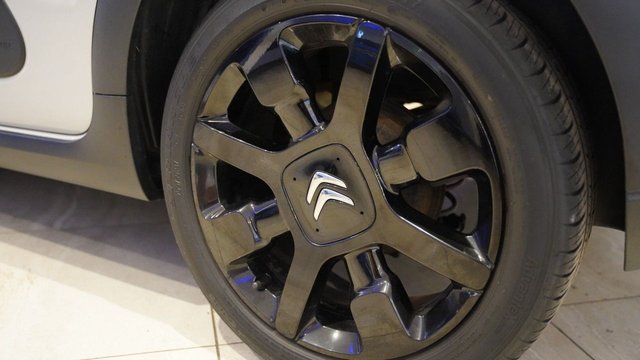 View our CITROEN C3