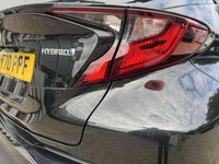 USED 2020 70 TOYOTA C-HR 1.8 VVT-h Icon SUV 5dr Petrol Hybrid CVT Euro 6 (s/s) (122 ps) WARRANTY+HPI+2 KEYS+HYBRID+LONG MOT