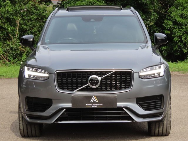 View our VOLVO XC90