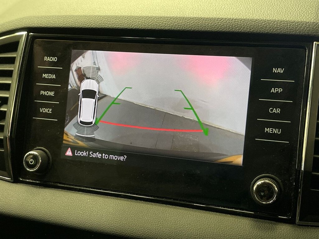 USED 2019 19 SKODA KAROQ 1.5 TSI ACT Scout SUV 5dr Petrol DSG 4WD Euro 6 (s/s) (150 ps) APPLE CAR PLAY AND ANDROID AUTO