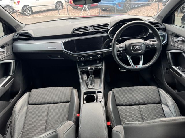 View our AUDI Q3