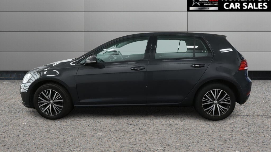 USED 2018 18 VOLKSWAGEN GOLF 1.4 TSI SE Nav Hatchback 5dr Petrol DSG Euro 6 (s/s) (125 ps) 