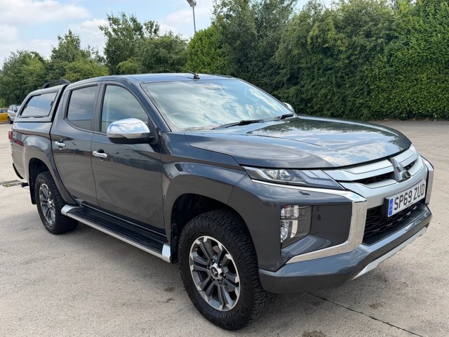View our MITSUBISHI L200