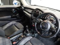 USED 2018 68 MINI HATCH 2.0 Cooper S GPF Hatchback 3dr Petrol Manual Euro 6 (s/s) (192 ps) HIGH SPECIFICATION NEW SHAPE MINI - COMES WITH A COMPREHENSIVE SERVICE HISTORY + CHILI PACK + PANORAMIC GLASS SUNROOF + BLUETOOTH MEDIA STREAMING + DAB DIGITAL RADIO + EXCITEMENT PACKAGE + AUTOMATIC HEADLIGHTS + CRUISE CONTROL WITH BRAKE FUNCTION + PARKING SENSORS + DUAL ZONE CLIMATE CONTROLLED AIR CONDITIONING + AUTOMATIC WIPERS WITH RAIN SENSOR + LED DAYTIME RUNNING LIGHTS + ELECTRIC WINDOWS + ELECTRIC POWER FOLDING MIRRORS + 17 INCH ALLOY WHEELS + SELECTABLE DRIVING MODES + PRIVACY GLASS + 60