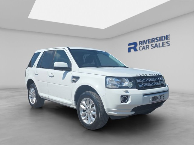 View our LAND ROVER FREELANDER 2