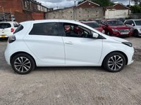 USED 2022 72 RENAULT ZOE R135 EV50 52kWh GT Line + Auto 5dr (Rapid Charge) 1 OWNER FROM NEW|2 KEYS|SATNAV
