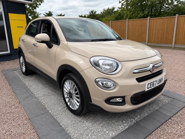 View our Fiat 500x range