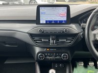 USED 2019 68 FORD FOCUS 1.0T EcoBoost ST-Line X Hatchback 5dr Petrol Manual Euro 6 (s/s) (125 ps) - FSH - APPLE CAR PLAY- SAT NAV - HEATED PART LEATHER SEATS - P/SENSORS - BLUETOOTH - CRUISE
