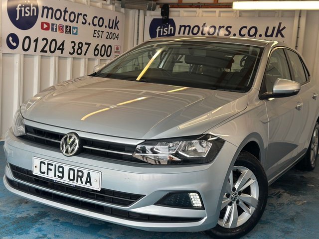 View our Volkswagen Polo 1.0 EVO SE Hatchback 5dr Petrol Manual Euro 6 (s/s) (65 ps)+2 KEYS+1 FORMER KEEPER+HISTORY+BLUETOOTH+MEDIA+ALLOYS+CRUISE+DAB+APPLECARPLAY+USB+AUX+AIRCON+