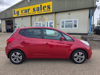 View our KIA VENGA