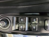 USED 2015 65 RENAULT CAPTUR 1.5 dCi ENERGY Dynamique Nav Auto Euro 6 (s/s) 5dr Serviced+MOTd+3 Month Warranty