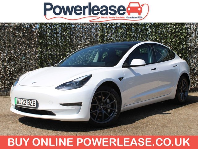 2022 TESLA Model 3